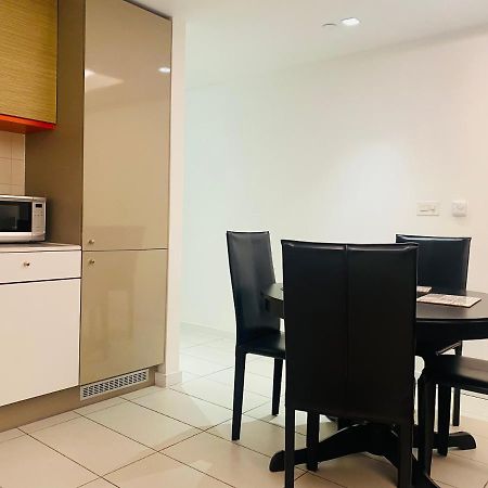 Off 12 Apartment London Bagian luar foto