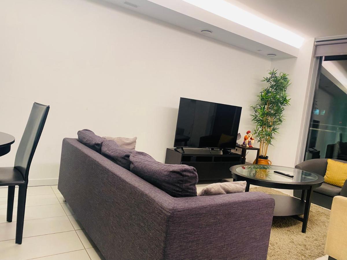 Off 12 Apartment London Bagian luar foto
