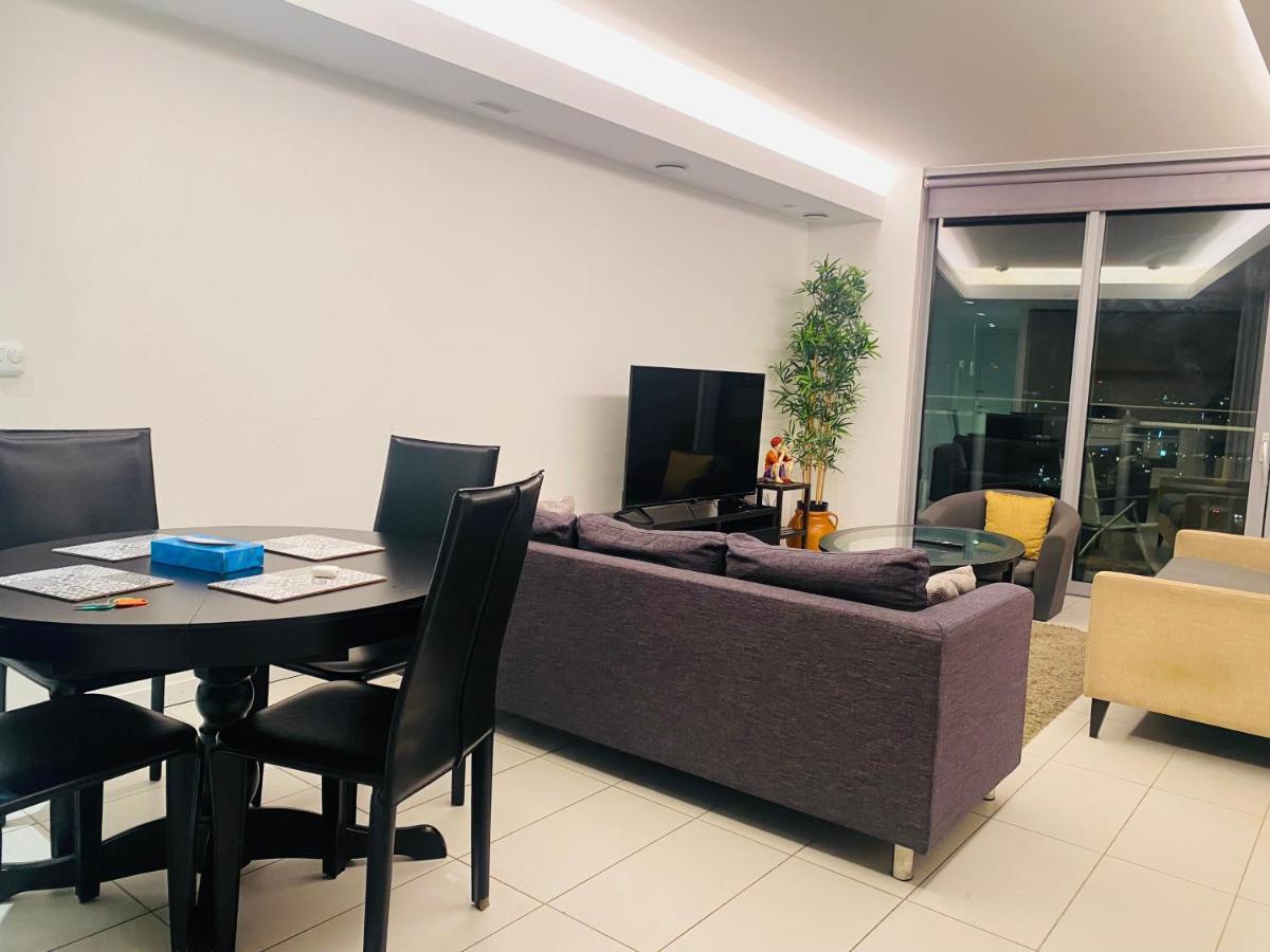 Off 12 Apartment London Bagian luar foto